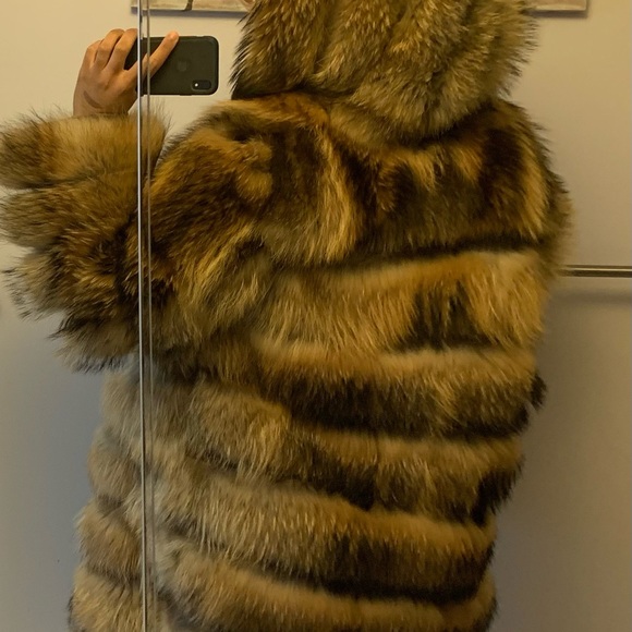 ⚠️NOT SOLD⚠️ Fur coat to sell unisexe - Picture 3 of 5